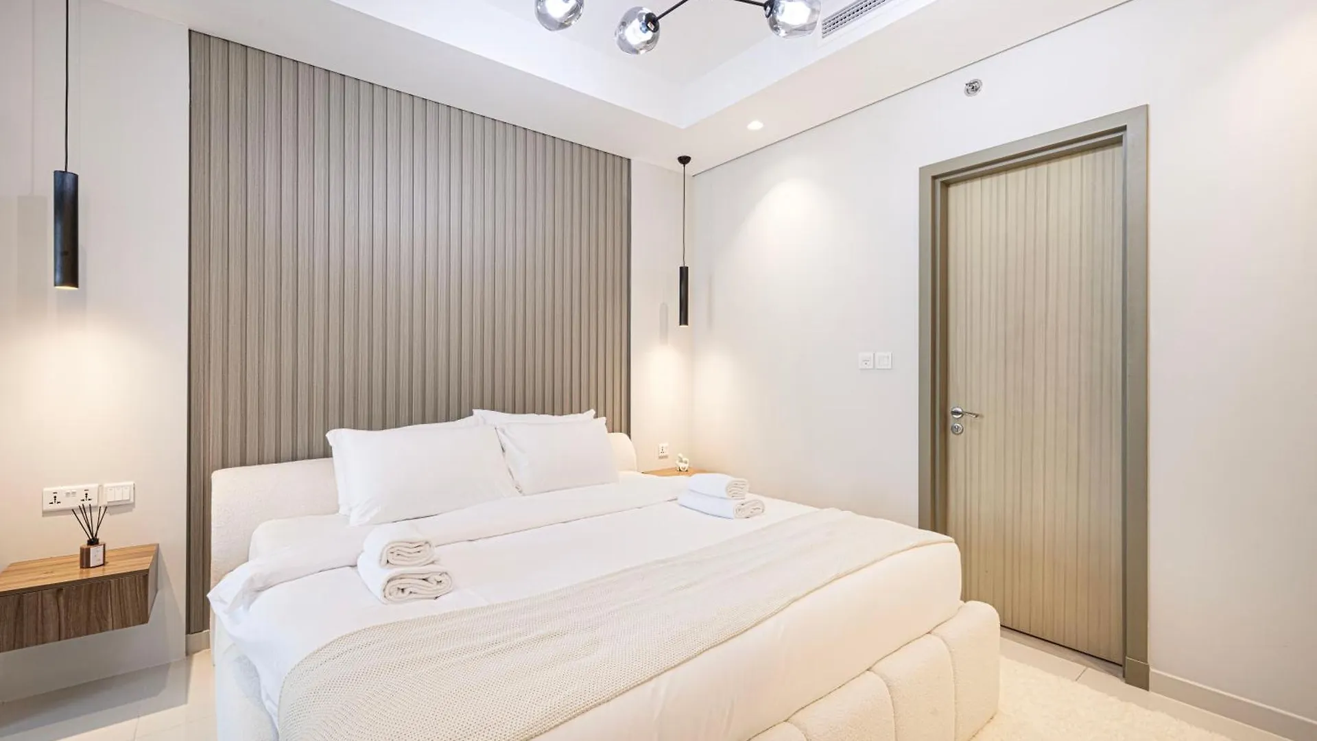 Fancy 2Br In Downtown With Burj View And Infinity Pool Apartment Dubai