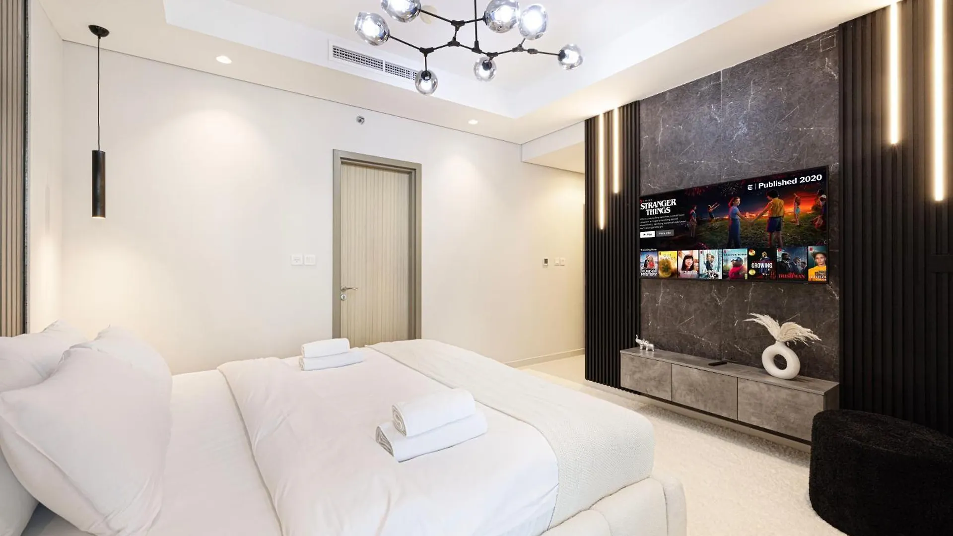 Fancy 2Br In Downtown With Burj View And Infinity Pool Apartment Dubai