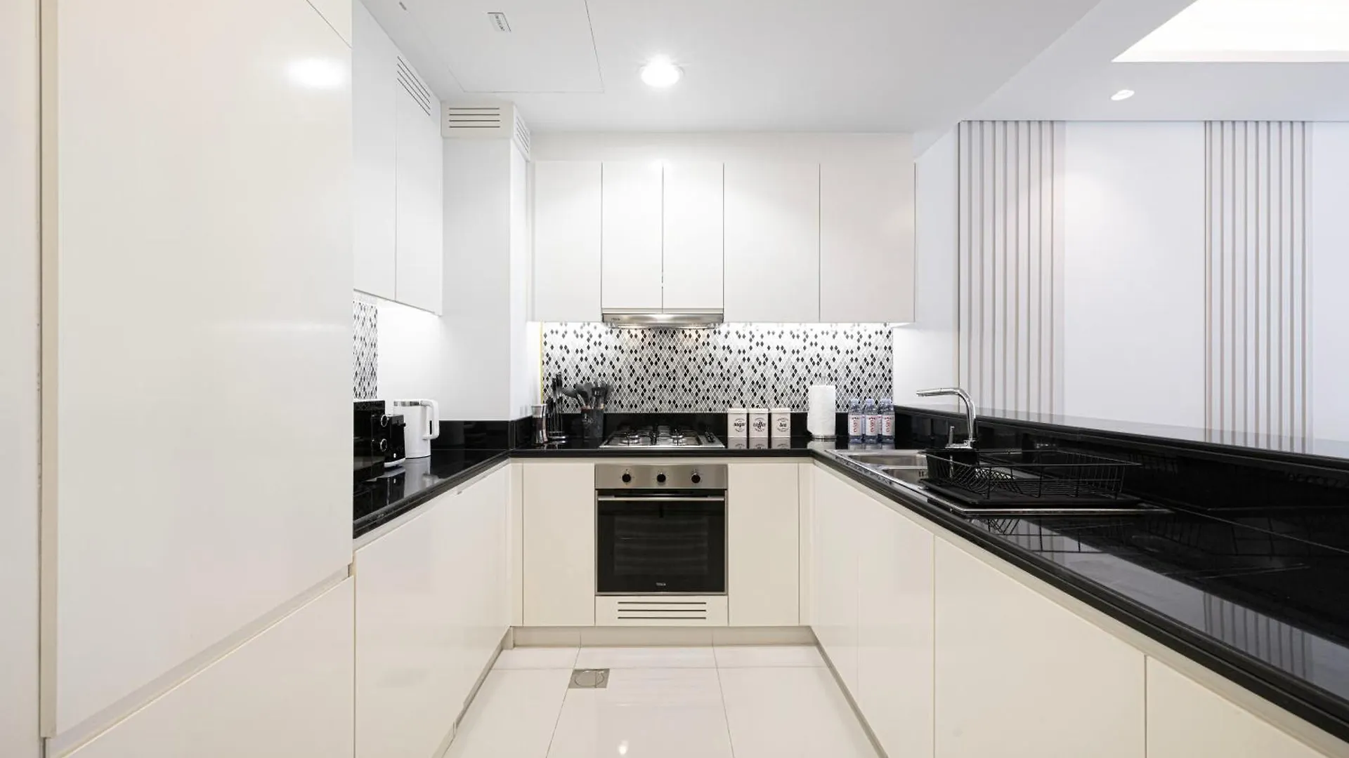 Fancy 2Br In Downtown With Burj View And Infinity Pool Apartment Dubai